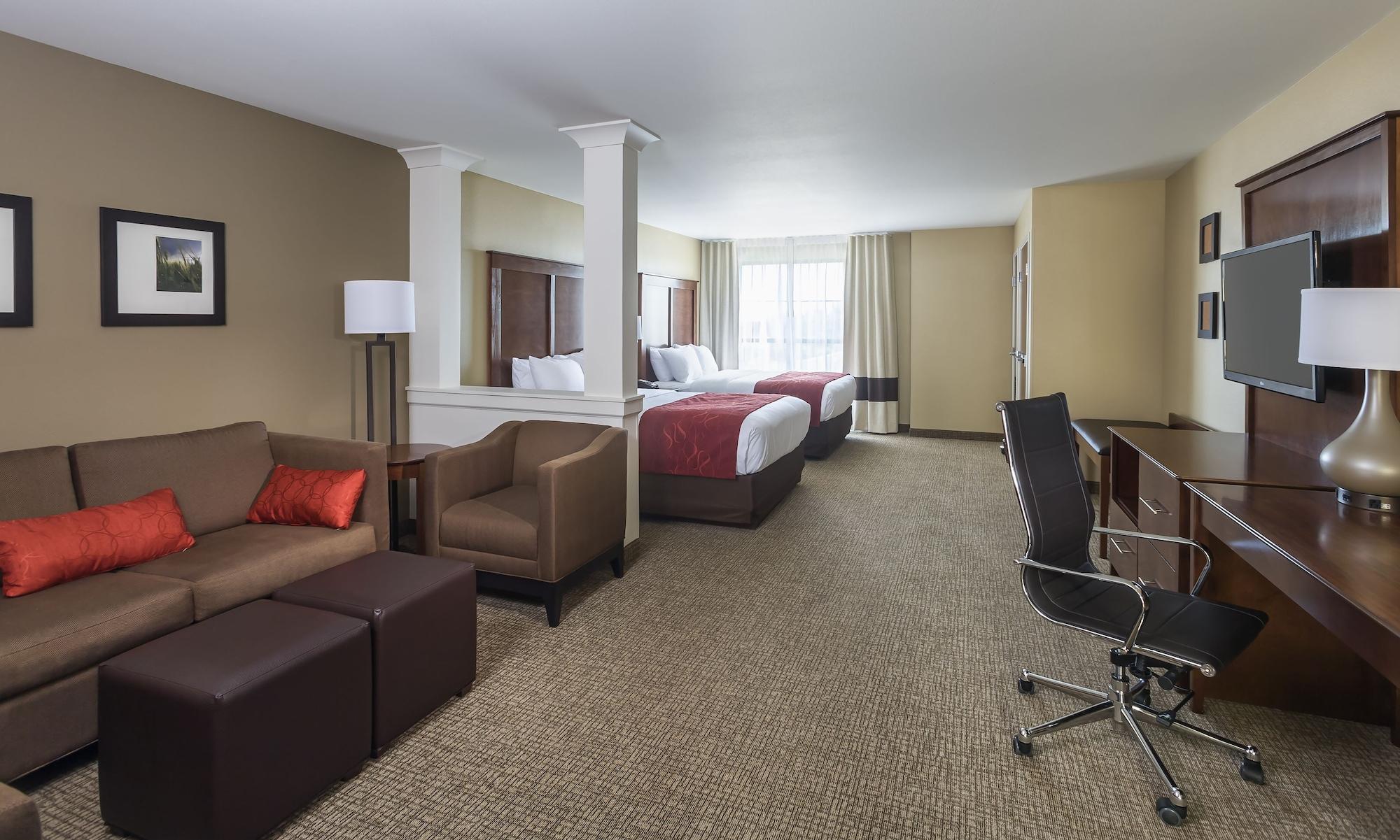 Comfort Suites Fargo Medical Center Екстериор снимка
