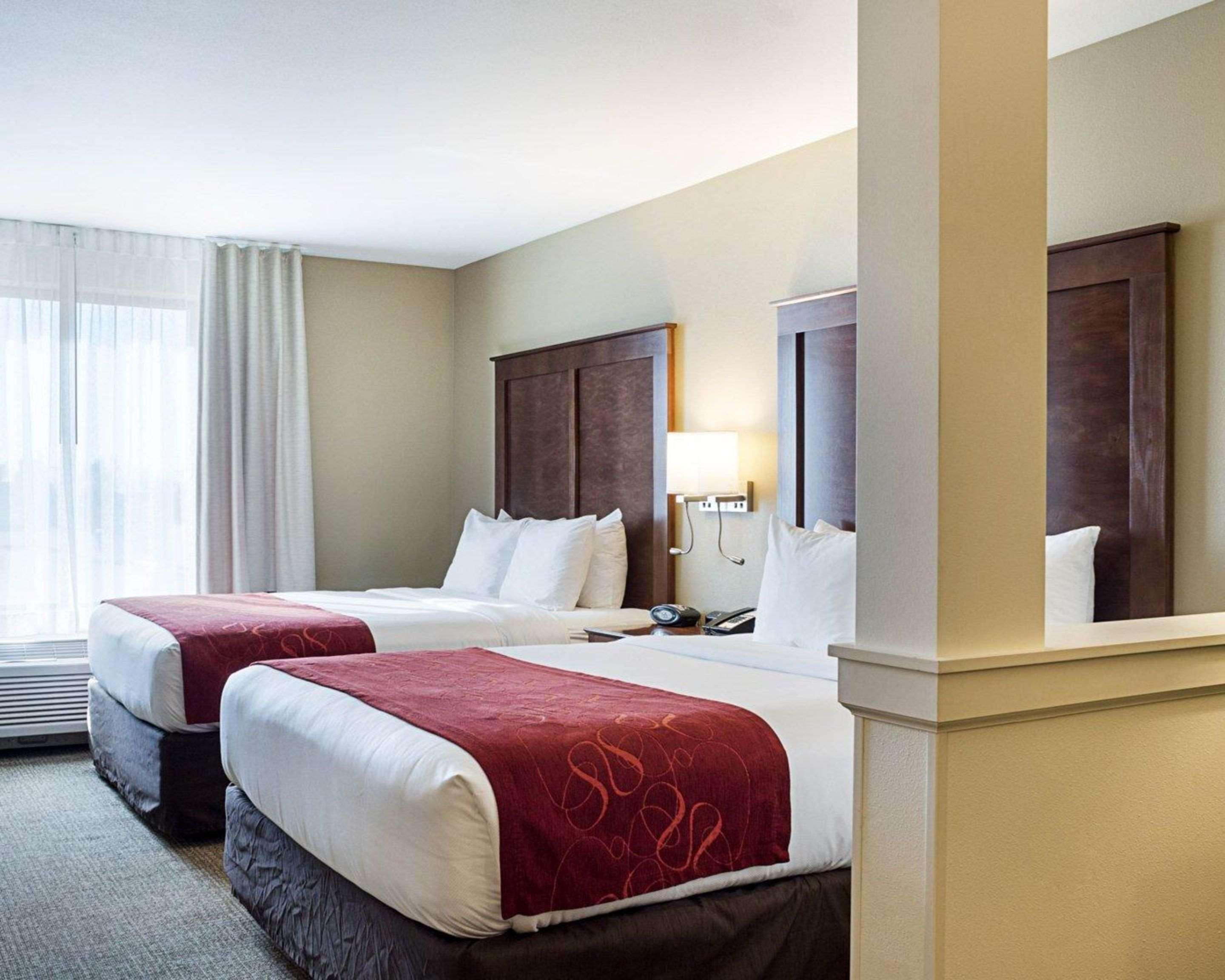Comfort Suites Fargo Medical Center Екстериор снимка