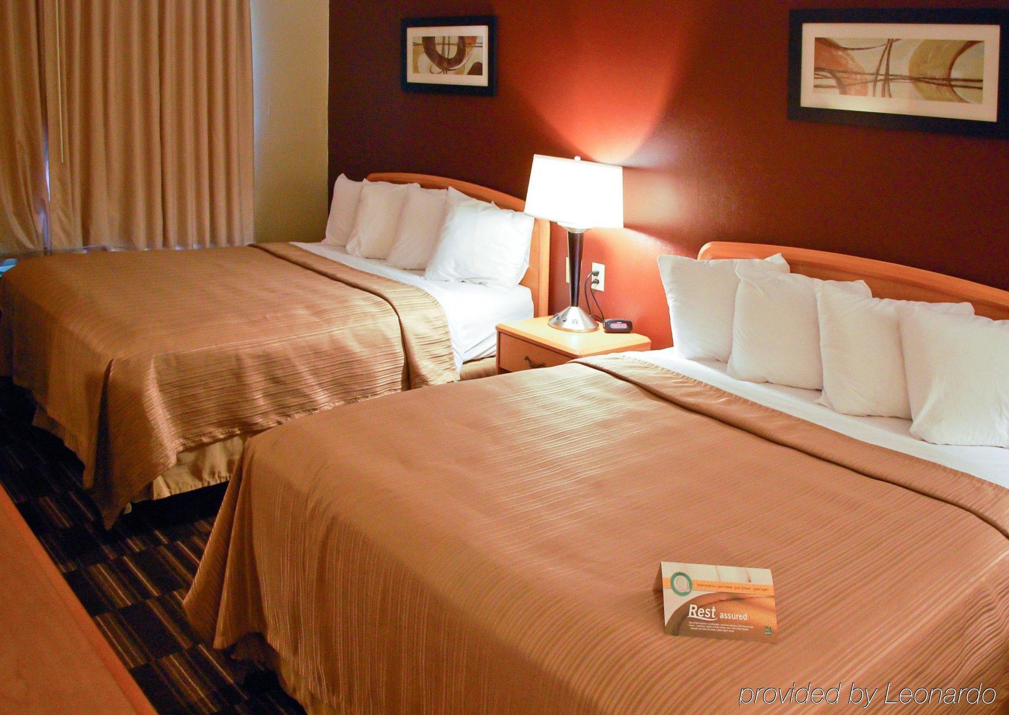 Comfort Suites Fargo Medical Center Екстериор снимка