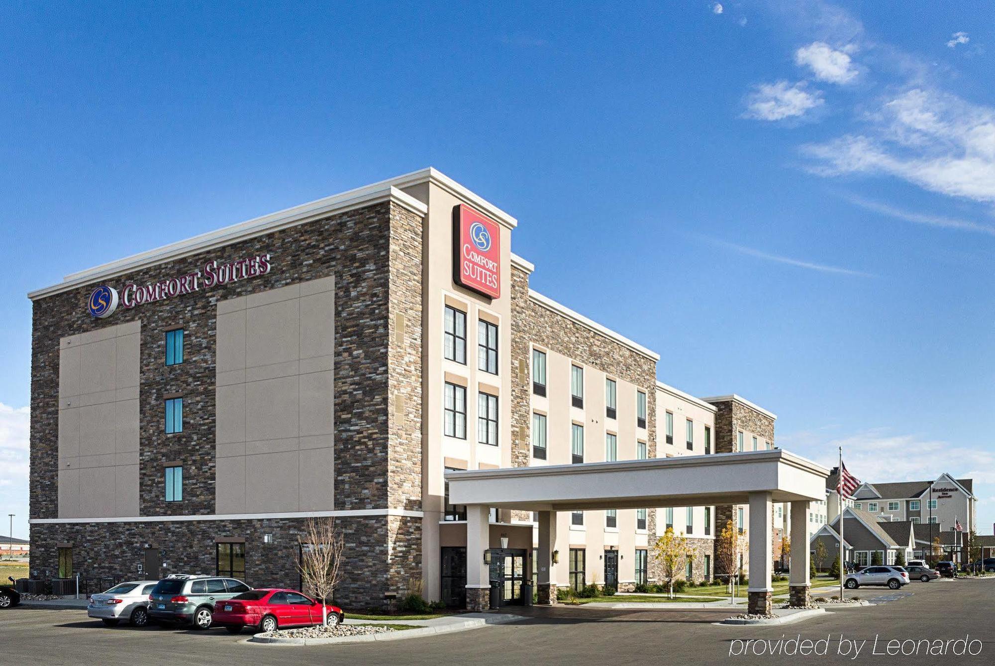 Comfort Suites Fargo Medical Center Екстериор снимка