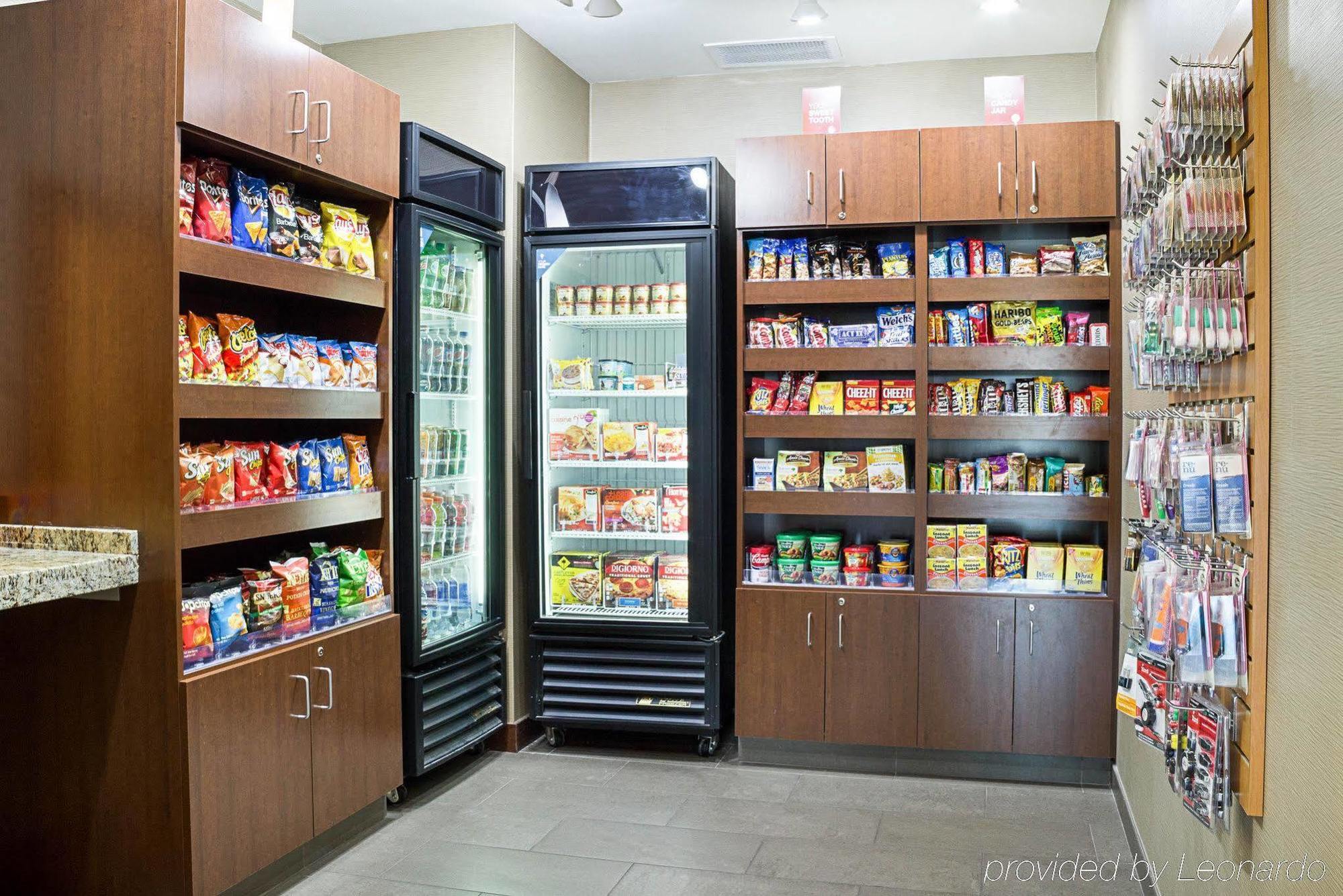 Comfort Suites Fargo Medical Center Екстериор снимка